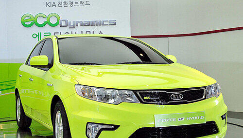 Fährt zweigleisig: der Kia Forte Hybrid. Fährt zweigleisig: der Kia Forte Hybrid.