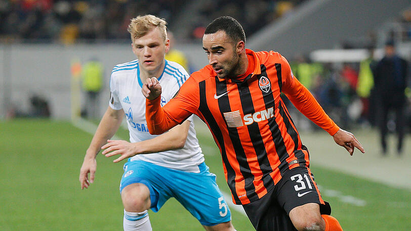 Soll einem Medienbericht zufolge mit ins Löwen-Trainingslager fliegen: Ismaily (r.) von Schachtjar Donezk.