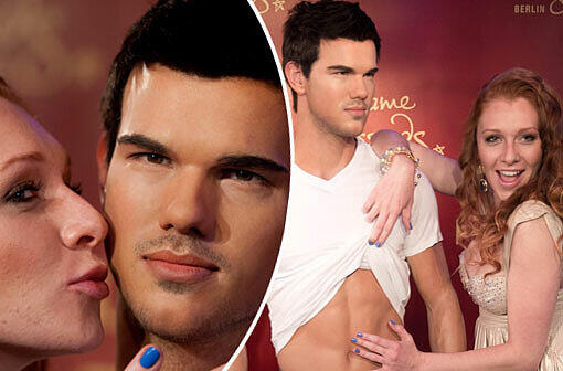 Dschungelstar Georgina und der schöne Werwolf. Leider nur aus Wachs. Das Starlet hat die Figur von Taylor Lautner in Madame Tussauds Wachsfigurenkabinett eingeweiht und gleichmal Hand angelegt. Die Bilder...