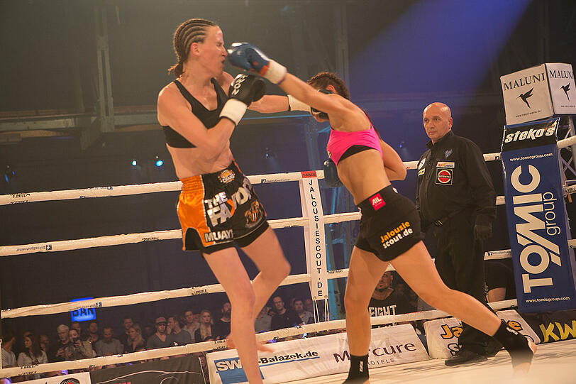 Smolik und Lang siegen: Die Bilder von der Fight Night in München zum Durchklicken.