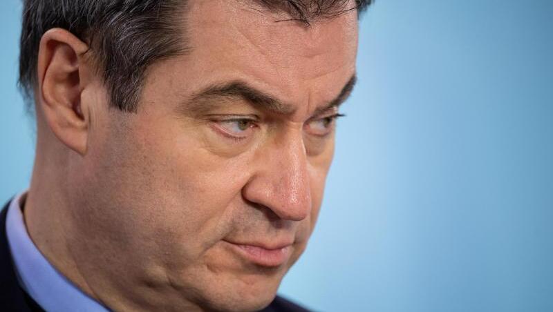 Markus Söder (CSU), Ministerpräsident von Bayern, will 10 Milliarden Euro für die Coronakrise bereitstellen. Markus Söder (CSU), Ministerpräsident von Bayern, will 10 Milliarden Euro für die Coronakrise bereitstellen.