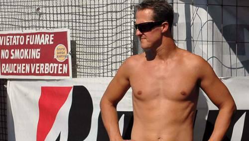 Fit ist er, aber auch rennfit? Michael Schumacher. Fit ist er, aber auch rennfit? Michael Schumacher.