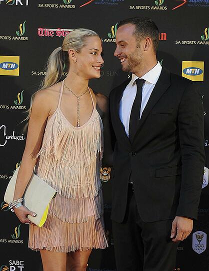 Oscar Pistorius und seine Freundin noch glücklich vereint.