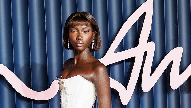 Anok Yai wurde Anfang Dezember zum "Model of the Year" gekürt. Anok Yai wurde Anfang Dezember zum "Model of the Year" gekürt.