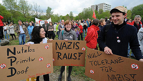 Die Gegenveranstaltung zum Aufmarsch der Rechtsradikalen Die Gegenveranstaltung zum Aufmarsch der Rechtsradikalen