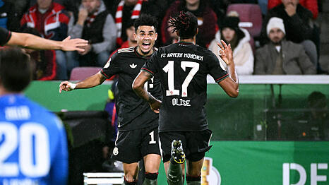 Stand bei seinem Treffer gegen den 1. FC Köln im Abseits: Luis Díaz.