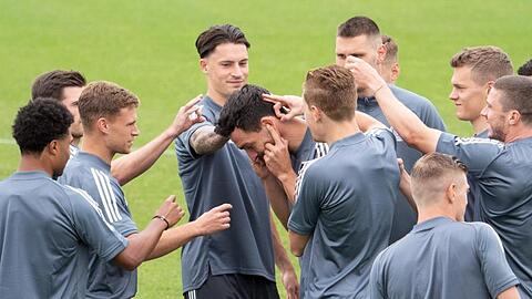 Die deutschen Spieler zeigten sich beim Abschlusstraining gut gelaunt.