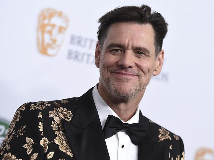 Jim Carrey zeigt in New York erstmals seine politische Cartoons.