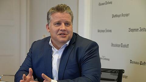 "Den Schnellschüssen von Merz im Bundestag konnten wir nicht zustimmen", sagt Carsten Träger im AZ-Interview.