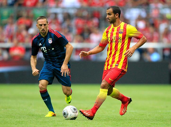 FRANCK RIBÉRY NOTE 2
Monsieur hatte Plaisir, richtig Spaß. Viele schnelle Aktionen, Sprints, Doppelpässe und viel Gefühl bei der Chip-Flanke zu Lahms Kopfballtreffer. Im Laufduell nicht zu halten.