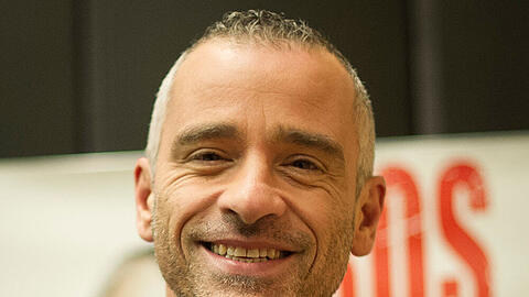 Seine Familie bringt Schmusesänger Eros Ramazzotti zum Strahlen