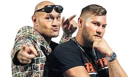 "Ich bin mir nicht sicher, ob er bereit dafür ist", sagt Axel Schulz über den Kampf von Tom Schwarz (r.) gegen Ex-Weltmeister Tyson Fury in der Glitzermetropole Las Vegas (Sonntag, 4.30 Uhr, MDR).