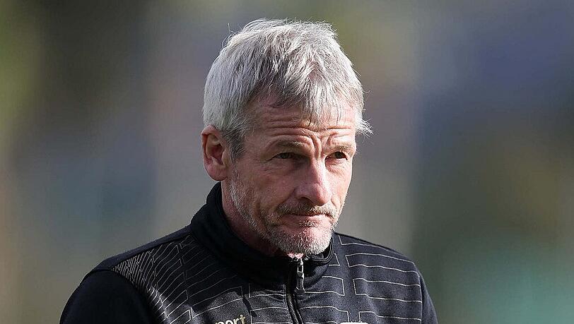 Will mit den Löwen in Fürth endlich den ersten Saisonsieg einfahren: Interims-Cheftrainer Kurt Kowarz. Will mit den Löwen in Fürth endlich den ersten Saisonsieg einfahren: Interims-Cheftrainer Kurt Kowarz.