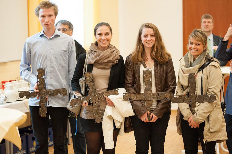 550 Schüler und Studenten besuchen die neue Don Bosco Schule.