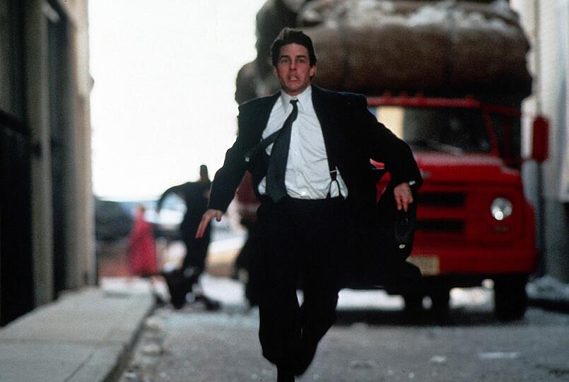 Anwalt in Action: Mitch (Tom Cruise) macht sich auf die Suche nach belastendem Beweismaterial und das passt einigen Leuten überhaupt nicht. Anwalt in Action: Mitch (Tom Cruise) macht sich auf die Suche nach belastendem Beweismaterial und das passt einigen Leuten überhaupt nicht.