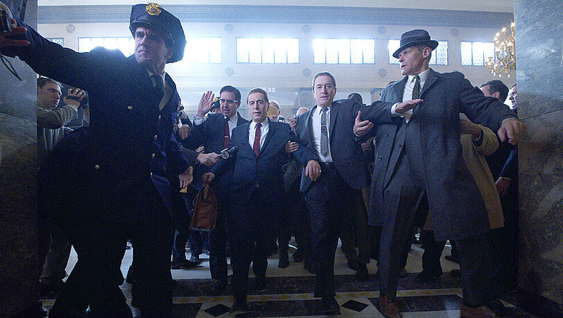 Robert De Niro (2. v.r.) spielt in "The Irishman" den Veteranen Frank Sheeran Robert De Niro (2. v.r.) spielt in "The Irishman" den Veteranen Frank Sheeran