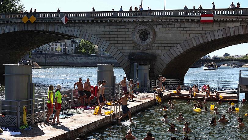 Die Freibäder in der Seine in Paris waren im vergangenen Jahr ein voller Erfolg. Die Freibäder in der Seine in Paris waren im vergangenen Jahr ein voller Erfolg.