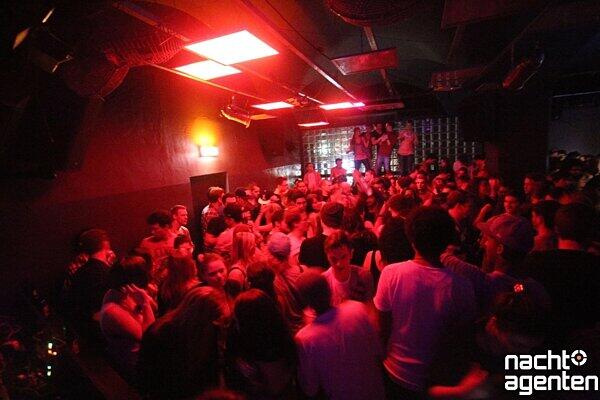 Der &bdquo;Mixwoch&ldquo; im Crux. Mehr Bilder unter: http://www.nachtagenten.de/gallery/mixwoch.902368.html