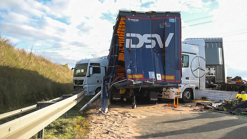 Weitere Bilder von der Unfallstelle.
