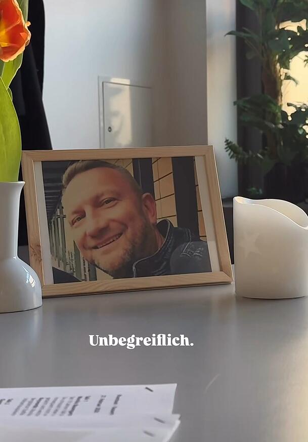 Auch auf Instagram verabschiedete sich Moderatorin Kim Fisher von ihrem Kollegen Auch auf Instagram verabschiedete sich Moderatorin Kim Fisher von ihrem Kollegen