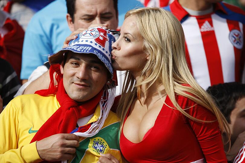 Die heißen Fans vom Copa America. Können Sie unseren Supoortern das Wasser reichen? Entscheiden Sie selbst: Wir haben die schönsten Fans der Welt zusammengestellt.
