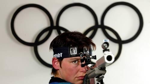 Sportschützin Sonja Pfeilschifter soll das erste Gold für Deutschland holen. Sportschützin Sonja Pfeilschifter soll das erste Gold für Deutschland holen.