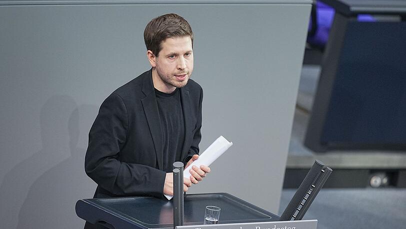 Kühnert begründet Rücktritt mit Angst um Sicherheit