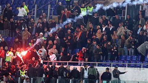 Schwere Ausschreitungen beim Derby in Rom: Auch ein Münchner wurde verhaftet.