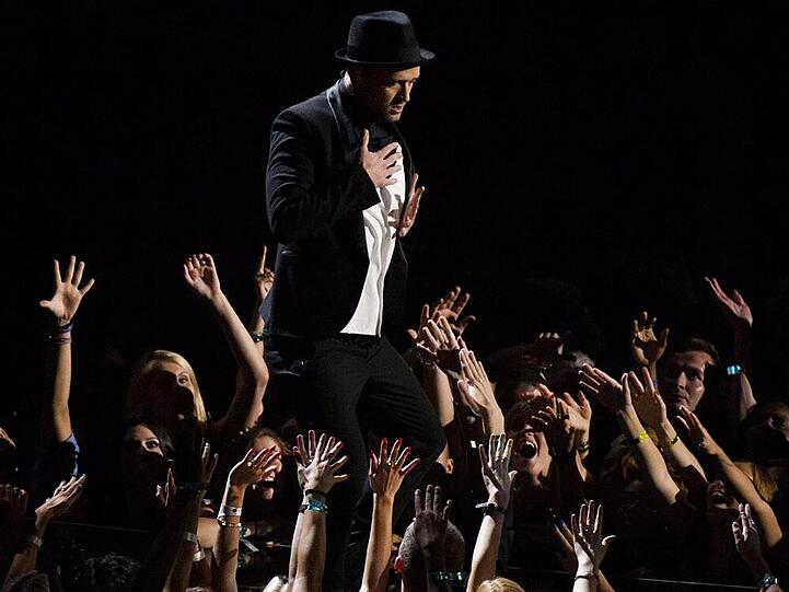 Erfolgsverwöhnt: Justin Timberlake fliegen bei den MTV Video Music Awards 2013 die Herzen zu