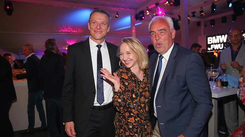 Peter van Binsbergen (BMW), Anna-Maria Mühe und Hans Rainer Schröder.