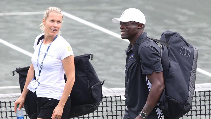 Seal turtelt mit Tennis-Beauty Tina Hojnik