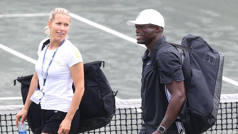 Seal turtelt mit Tennis-Beauty Tina Hojnik Seal turtelt mit Tennis-Beauty Tina Hojnik