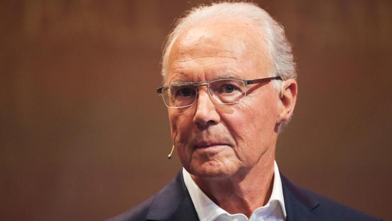 Franz Beckenbauer kann sich Lothar Matthäus als Fußball-Bundestrainer vorstellen.