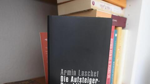 Das Buch von Armin Laschet: "Die Aufsteiger Republik - Zuwanderung als Chance".