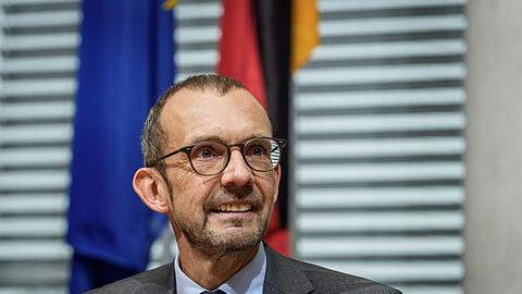 Der CDU-Politiker Thomas Röwekamp ist Vorsitzender des Verteidigungsausschusses.