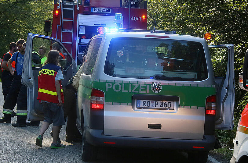 Eine Gruppe junger Männer und Frauen - rund 15 Biker - aus den Landkreisen Erding und Ebersberg waren am Samstag zu einem gemeinsamen Motorradausflug aufgebrochen.