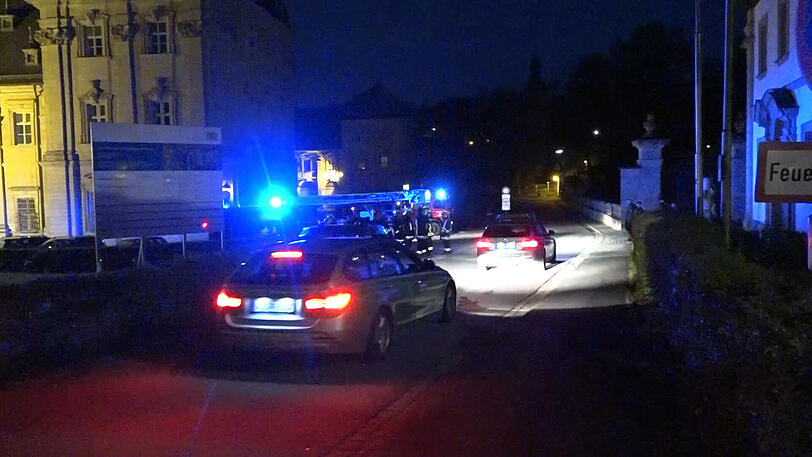 Großaufgebot am Jugendgefängnis in Ebrach - die Bilder vom Polizeieinsatz.