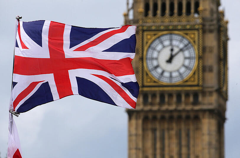 Lässt sich die Uhr zurückdrehen? - Millionen Briten fordern eine Wiederholung des Referendums über die EU-Zugehörigkeit Großbritanniens.