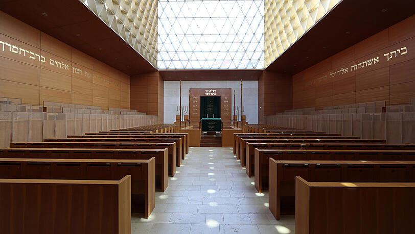 Das Innere der Ohel-Jakob-Synagoge, die am 9. November 2006 eingeweiht worden ist. Das Innere der Ohel-Jakob-Synagoge, die am 9. November 2006 eingeweiht worden ist.
