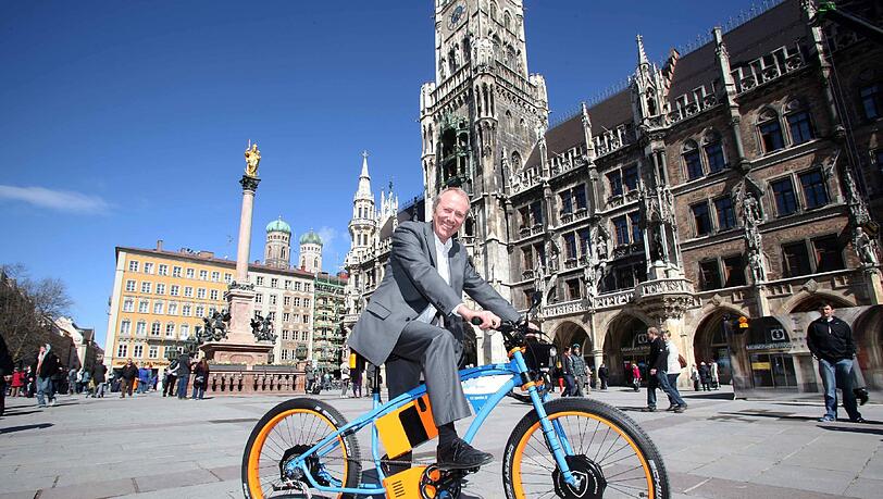 Bürgermeister Hep Monatzeder hat schon Pedelec-Erfahrung. Bürgermeister Hep Monatzeder hat schon Pedelec-Erfahrung.