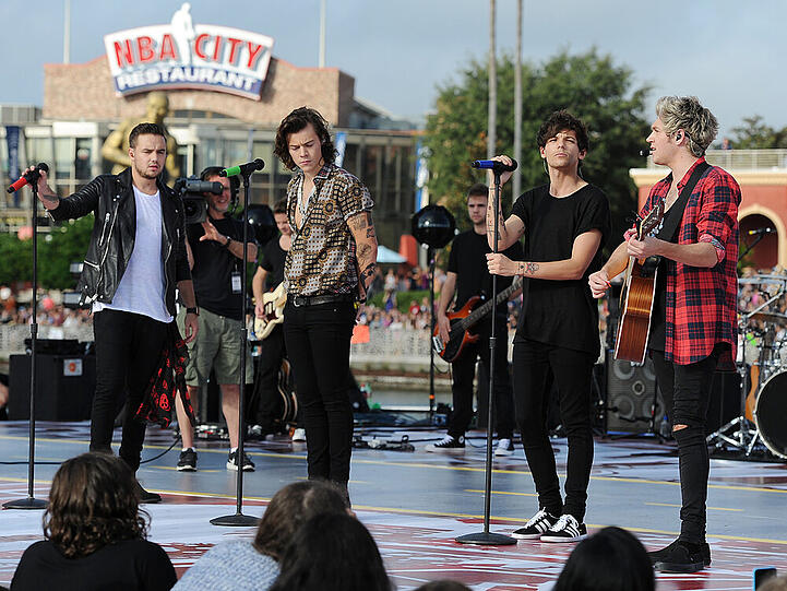 Nur Zufall: Auch bei diesem Auftritt im November 2014 kamen One Direction ohne Zayn Malik auf die Bühne